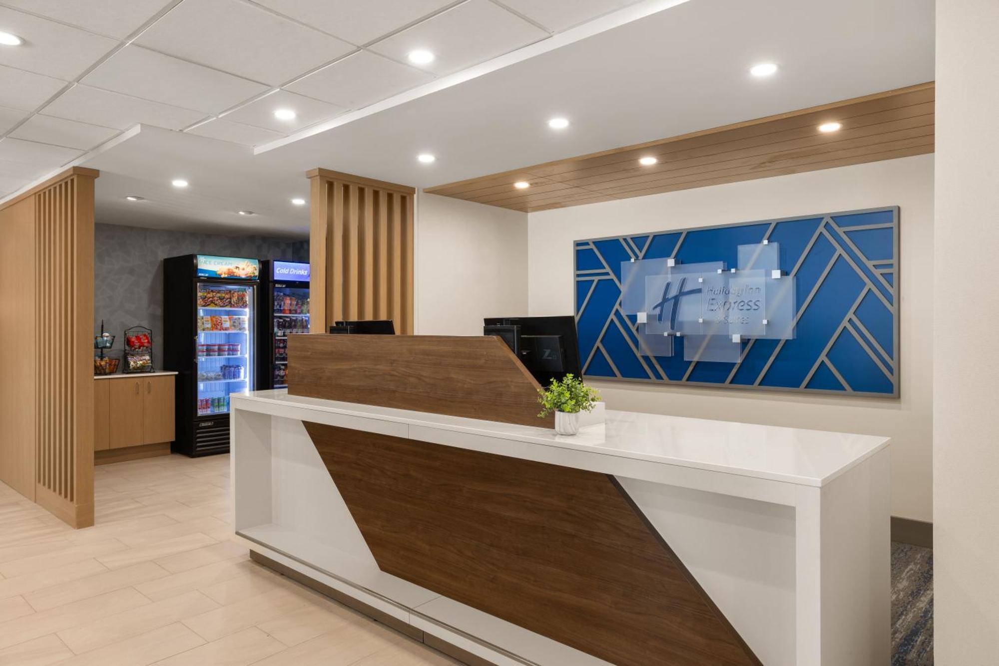 Holiday Inn Express Danbury I-84, An Ihg Hotel Zewnętrze zdjęcie