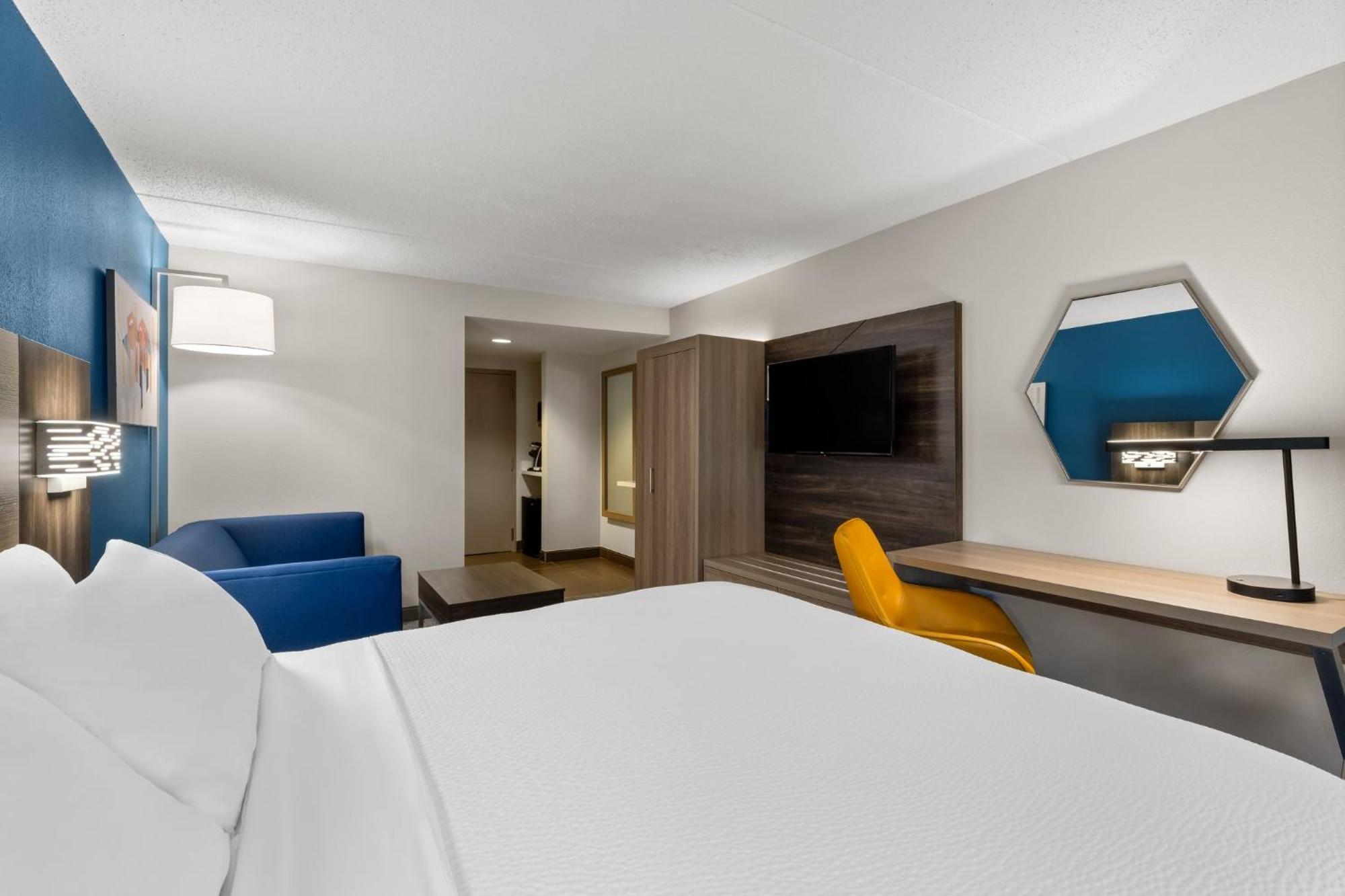Holiday Inn Express Danbury I-84, An Ihg Hotel Zewnętrze zdjęcie
