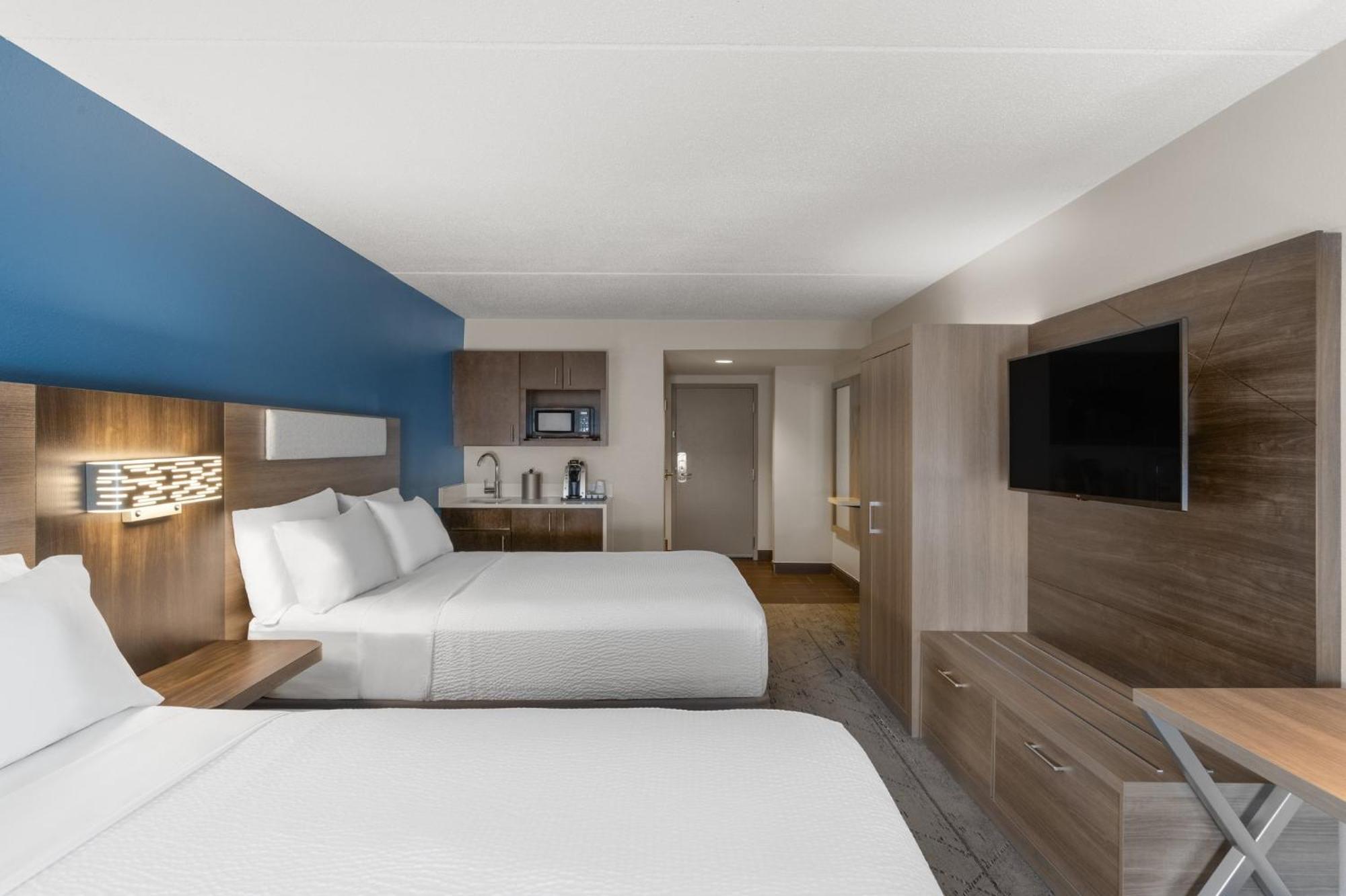 Holiday Inn Express Danbury I-84, An Ihg Hotel Zewnętrze zdjęcie