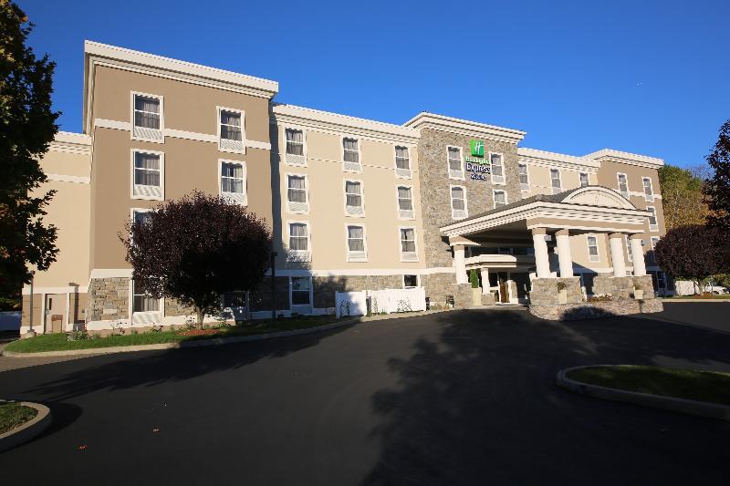 Holiday Inn Express Danbury I-84, An Ihg Hotel Zewnętrze zdjęcie